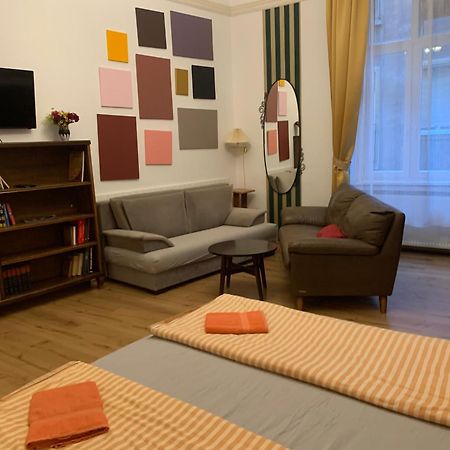 Abc Apartment Будапеща Екстериор снимка