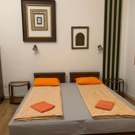 Abc Apartment Будапеща Екстериор снимка