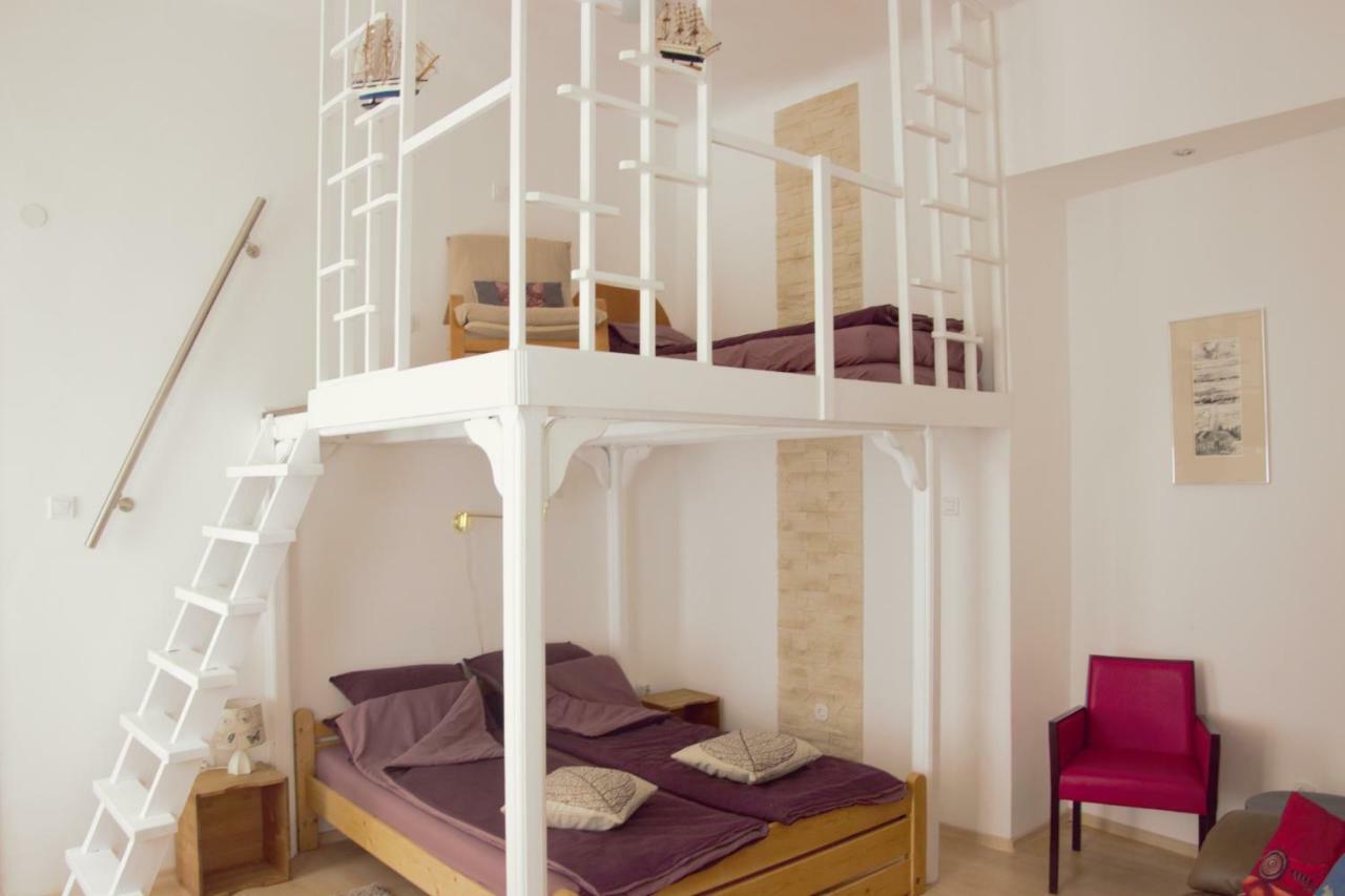 Abc Apartment Будапеща Екстериор снимка