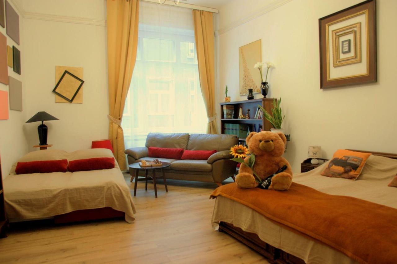 Abc Apartment Будапеща Екстериор снимка
